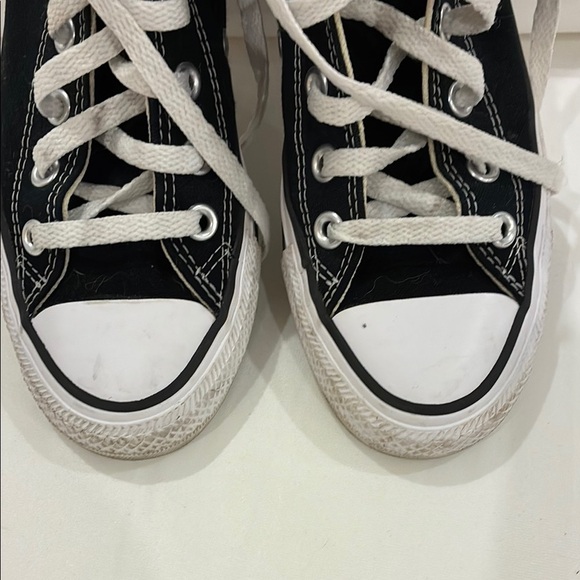 CONVERSE Classic Black and White High-Tops 5.5 - Picture 4 of 10